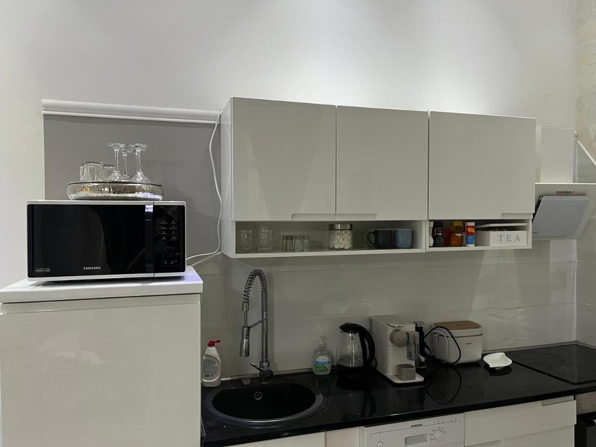White Luxury Apartment Budapeşte Dış mekan fotoğraf