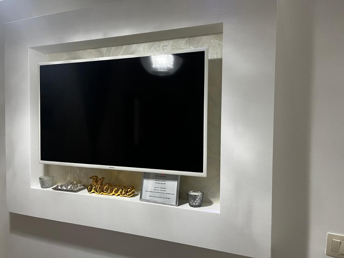 White Luxury Apartment Budapeşte Dış mekan fotoğraf